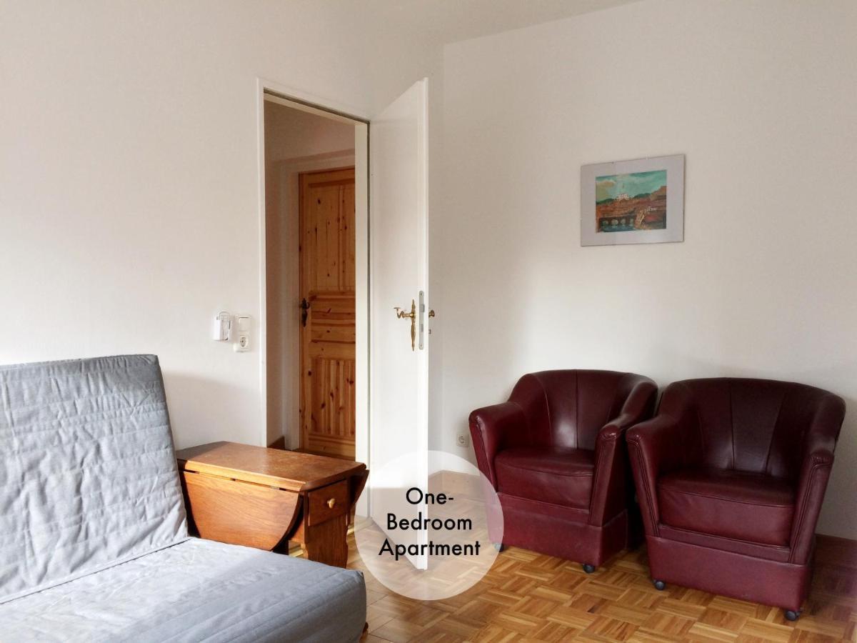 Quiet In Tempelhof Apartment Berlin