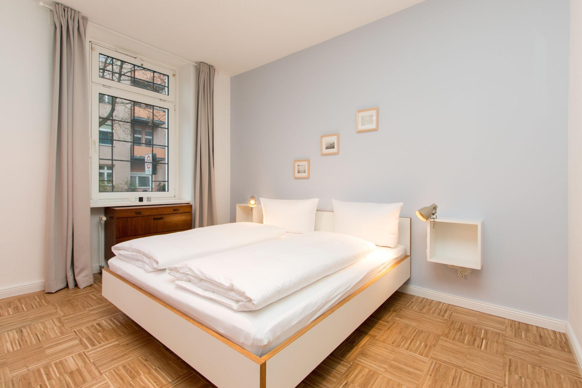 Primeflats - Aroser Allee Apartment Berlin