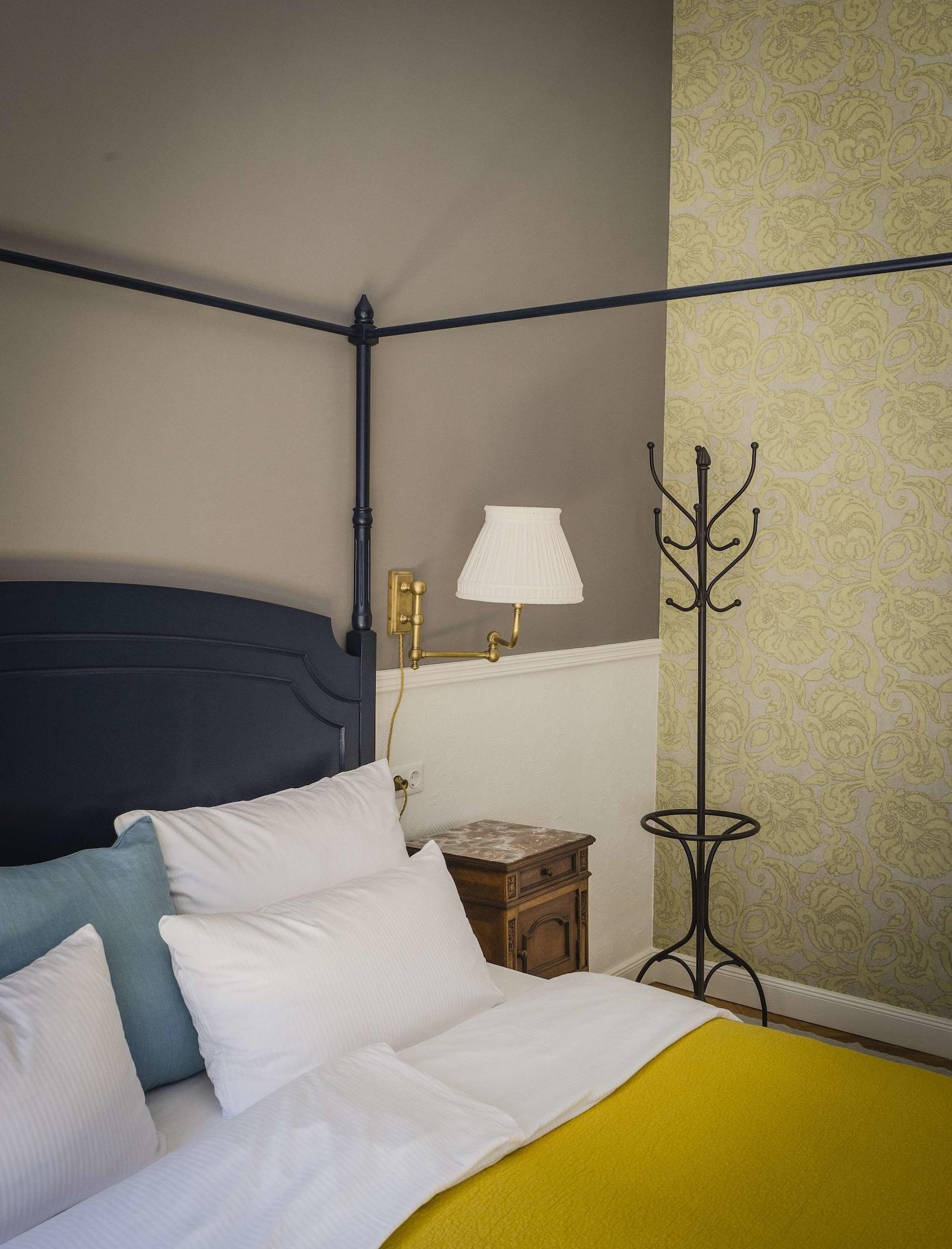 Hotel Henri Kurfuerstendamm 4*