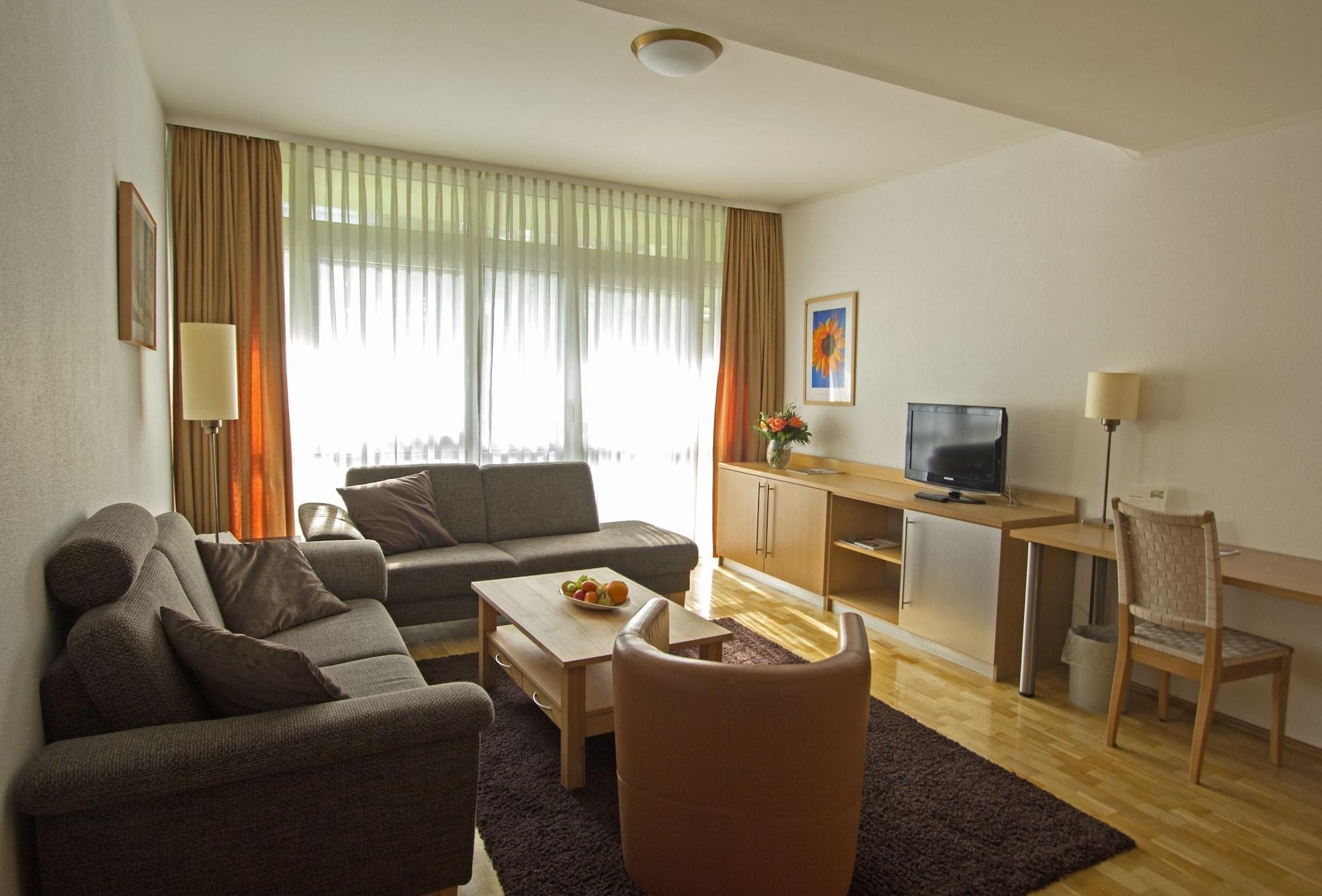 Westlife Apart Hotel