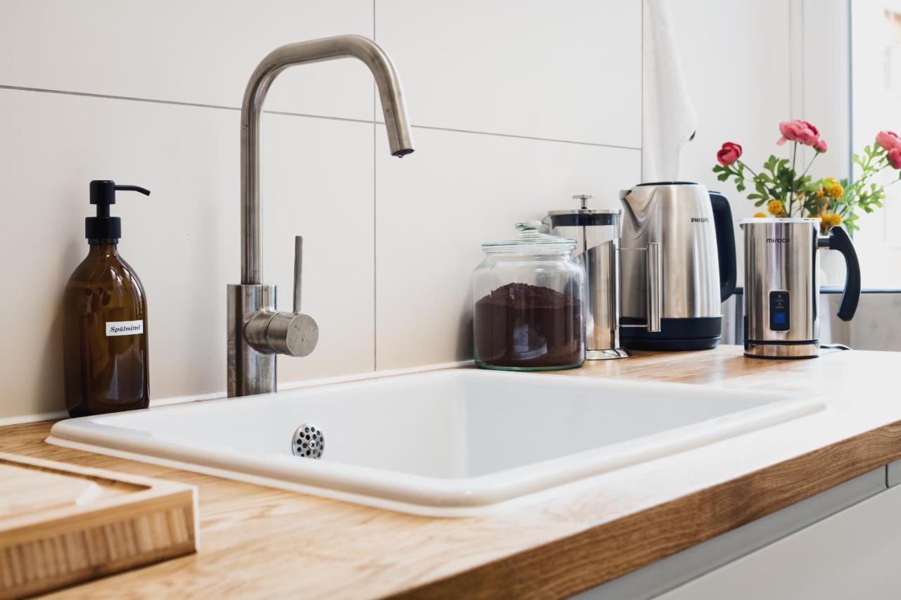 Riesiges Nahe Kudamm Sehr Schoner Altbau 123m2 Gross 12 Gaste * Berlim