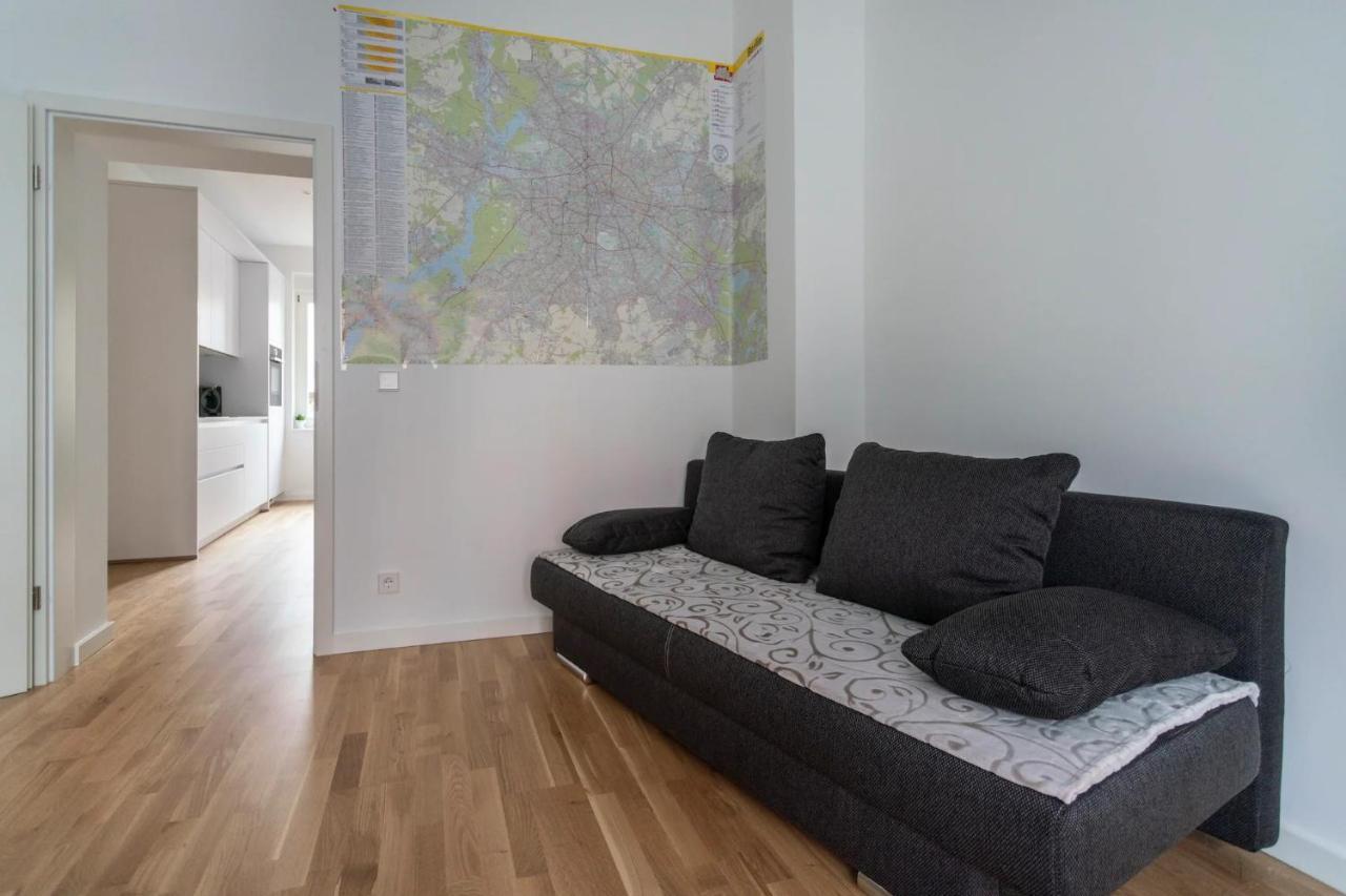 A Stylish In The Center Of True Apartment Berlin