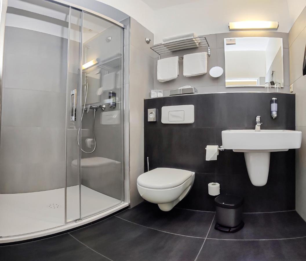 Gruenau 4* Berlin