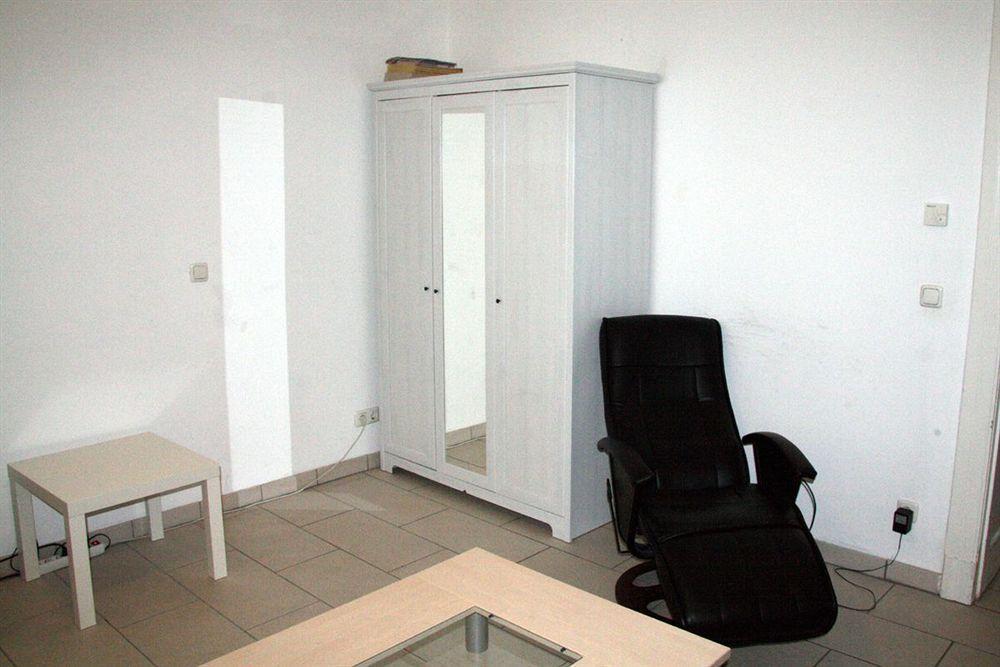 Apartment Aachener Strasse