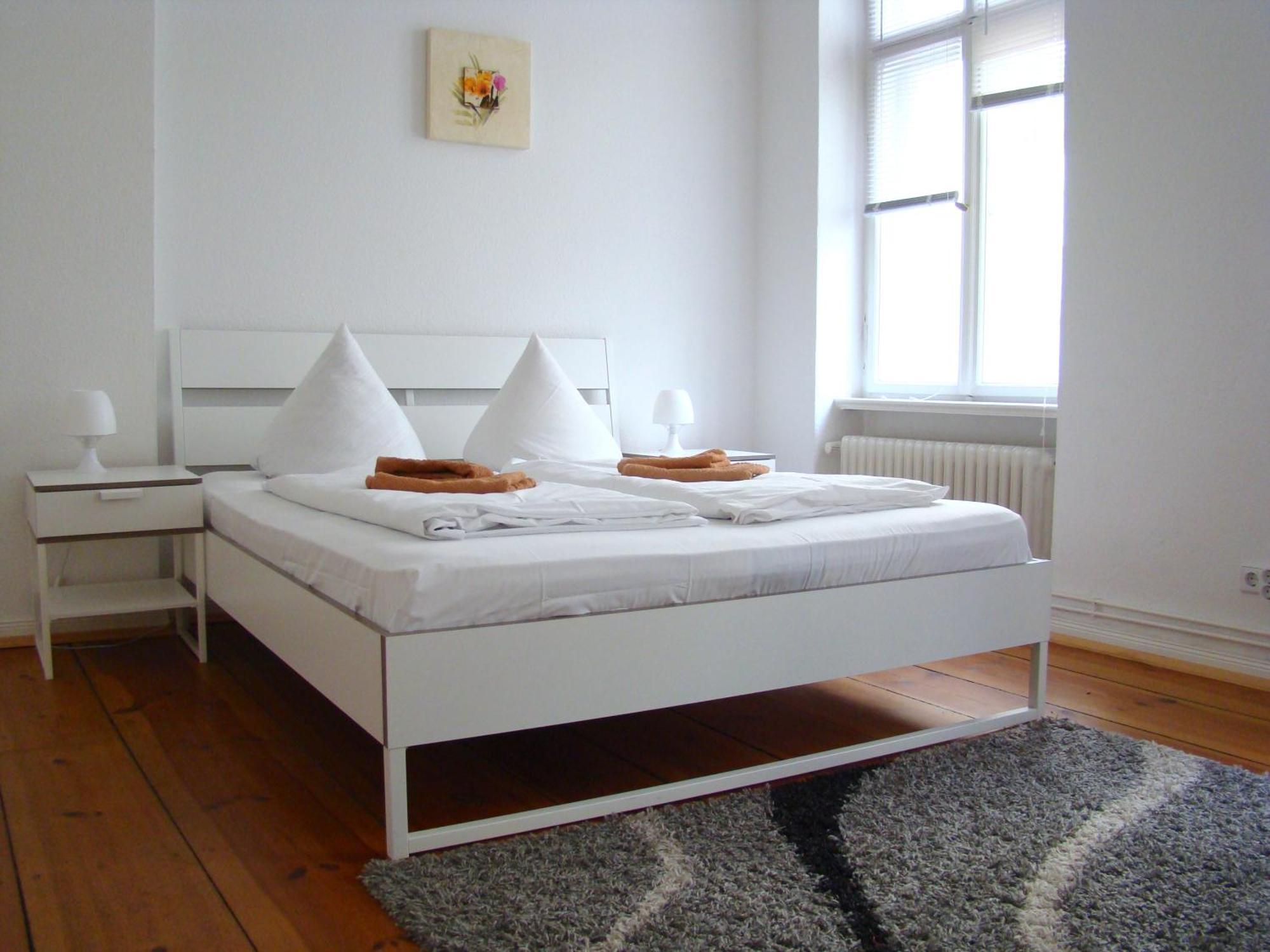 And Near Kurfuerstendamm Apartamento