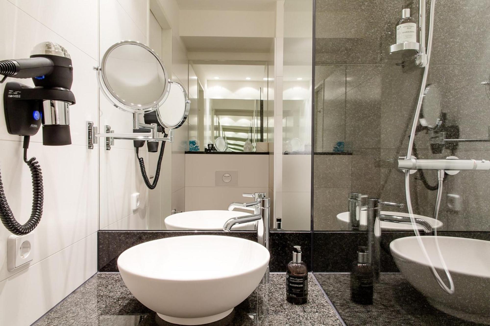 One Mitte Hotel 3*