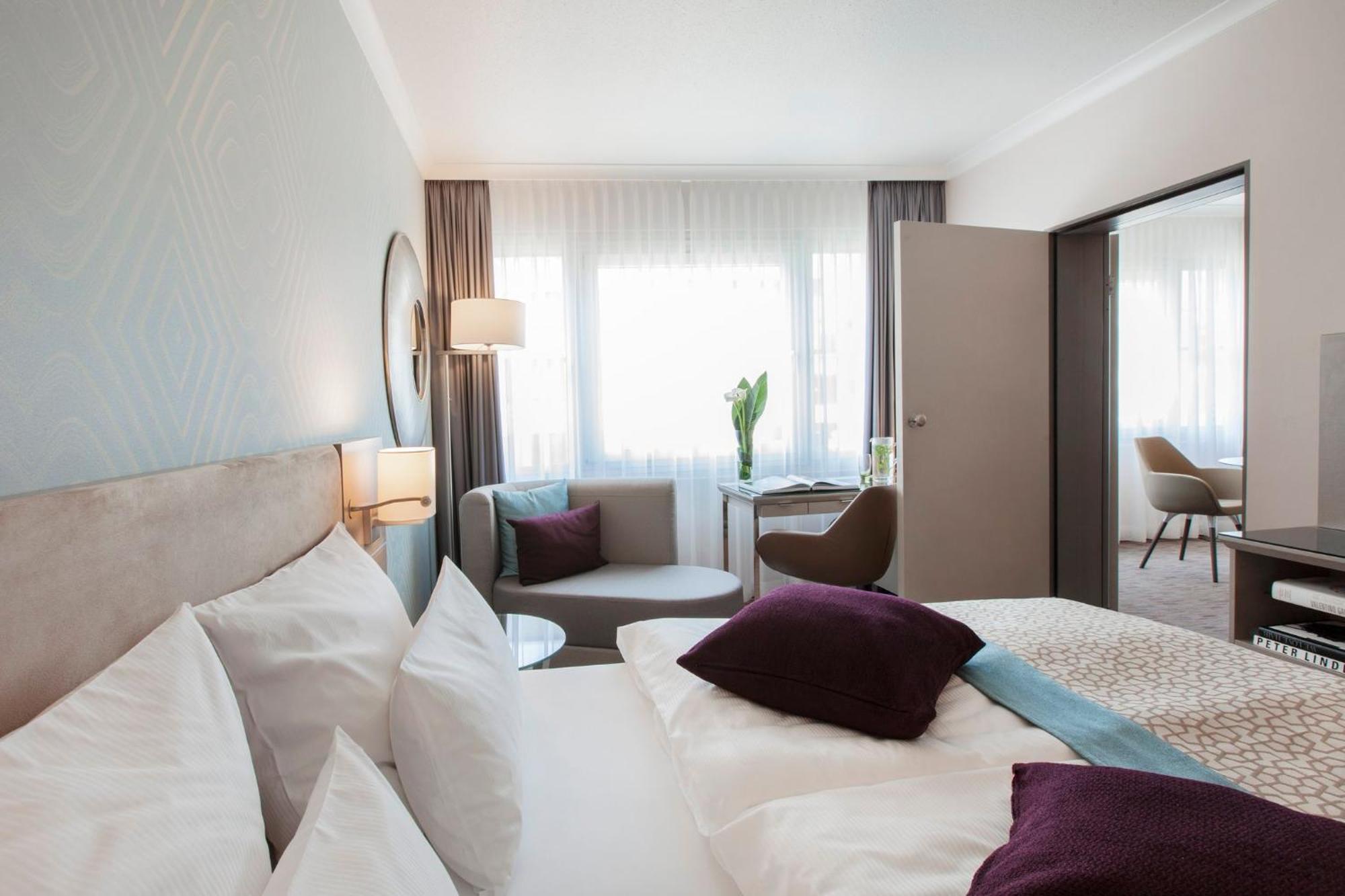 Crowne Plaza City Centre Ku'damm By Ihg 4*