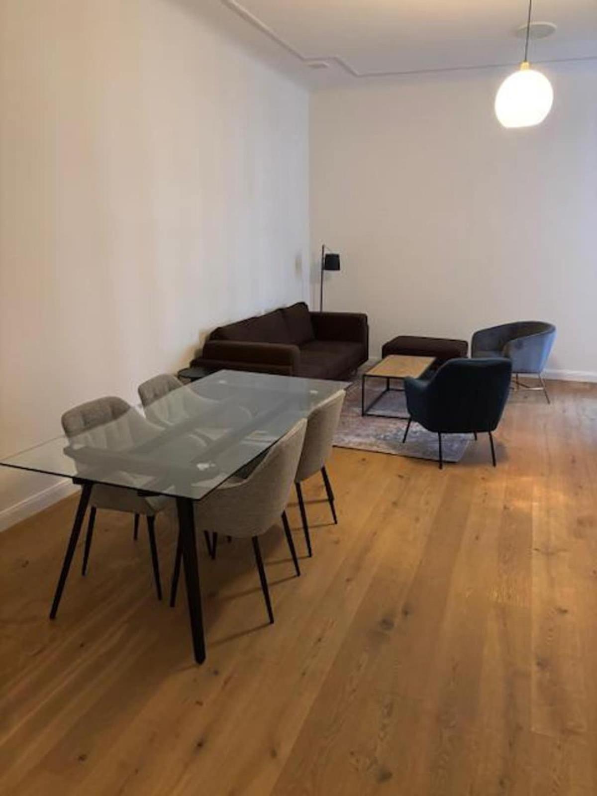 4 Kudamm * Berlin