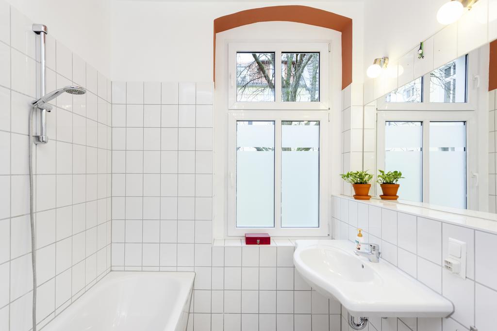 Winsstr. 68 Apartment *