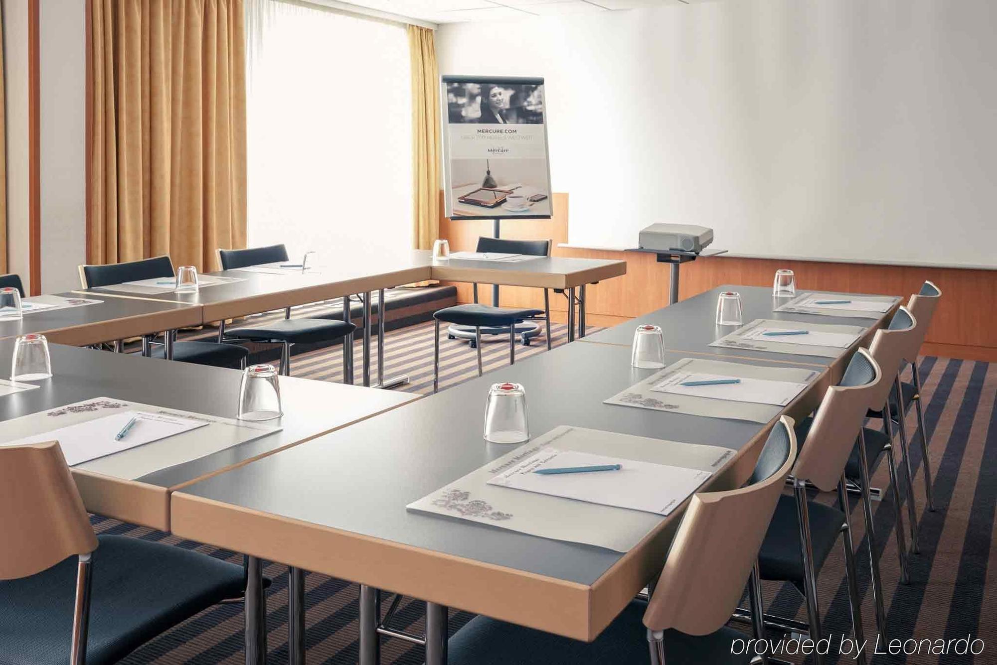 Mercure Airport Tegel 4*
