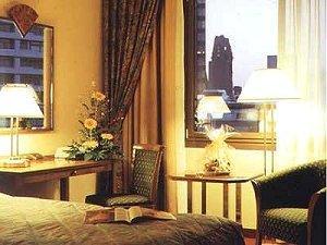 Crowne Plaza City Centre Ku'damm By Ihg 4*