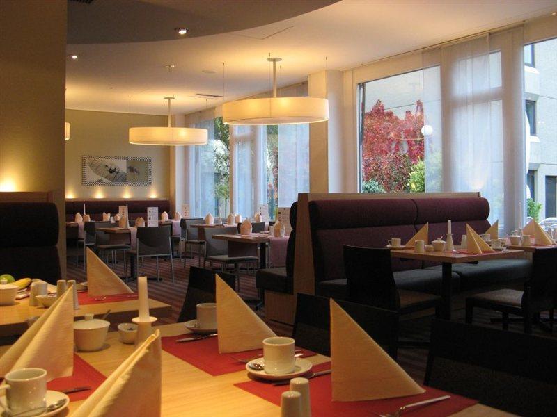 Hotel Mercure Airport Tegel 4*