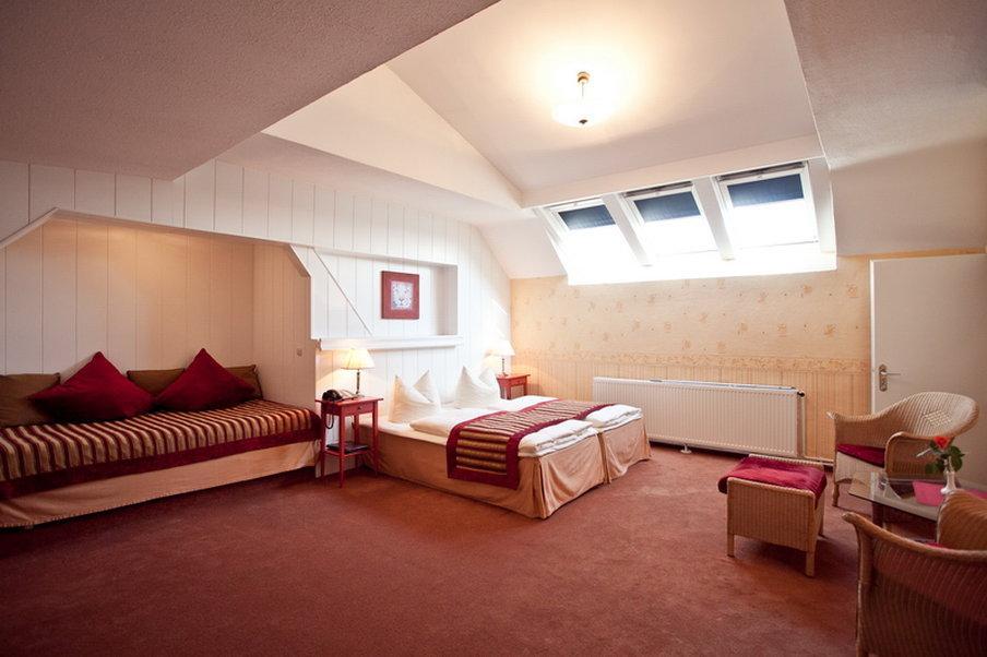 Safestay Hotel 3*