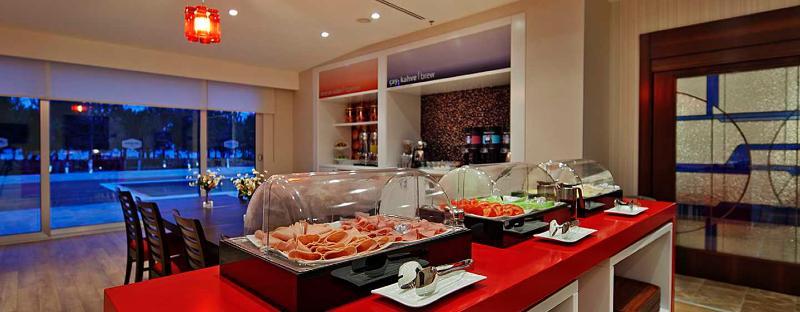 Hampton By Hilton Berlin City Centre Alexanderplatz 3* Berlim