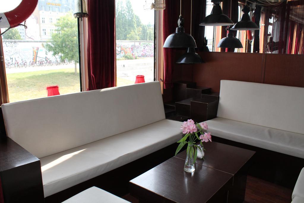 Shipotel-Berlin Gmbh, Shipotel Eastern & Shipotel Western 2*