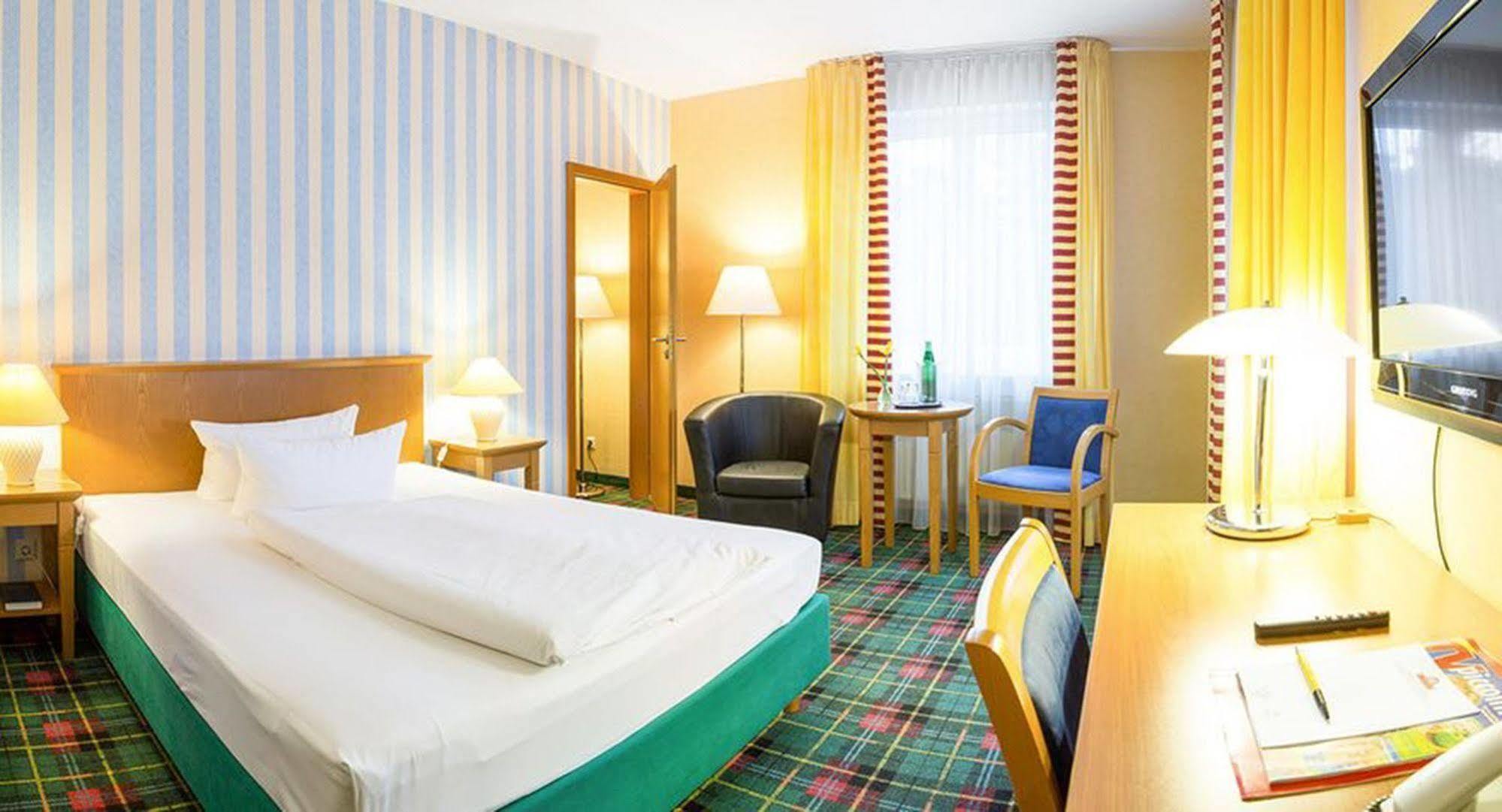 Gruenau 4* Berlin