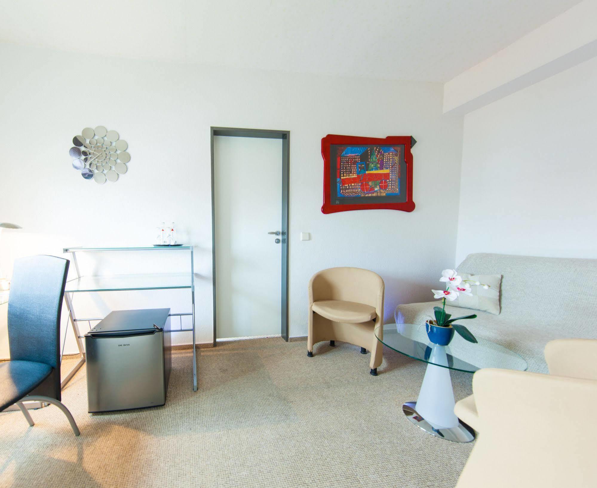 Garni-hotel An Der Weide 3* Berlin
