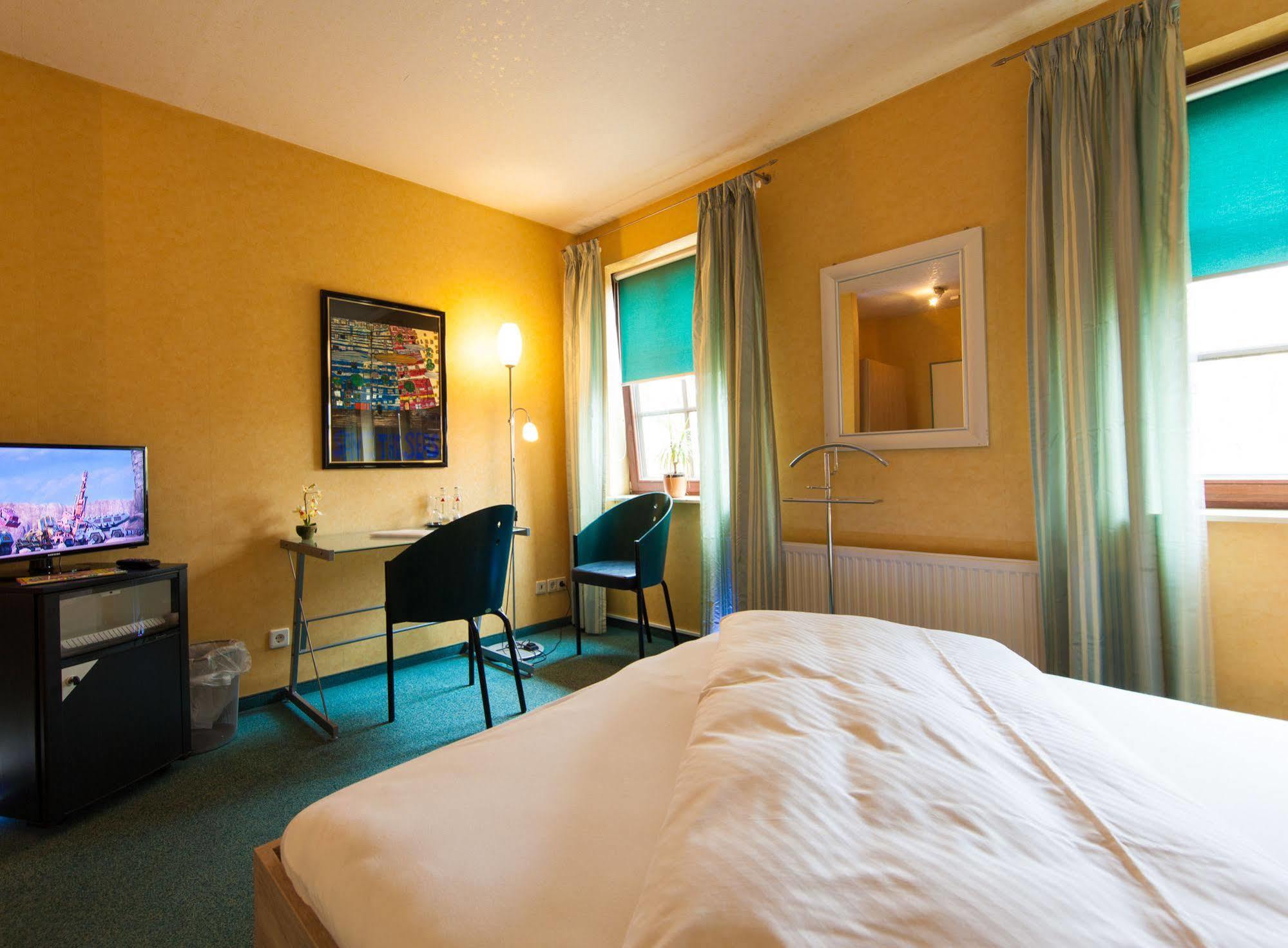 Garni-hotel An Der Weide Hotel