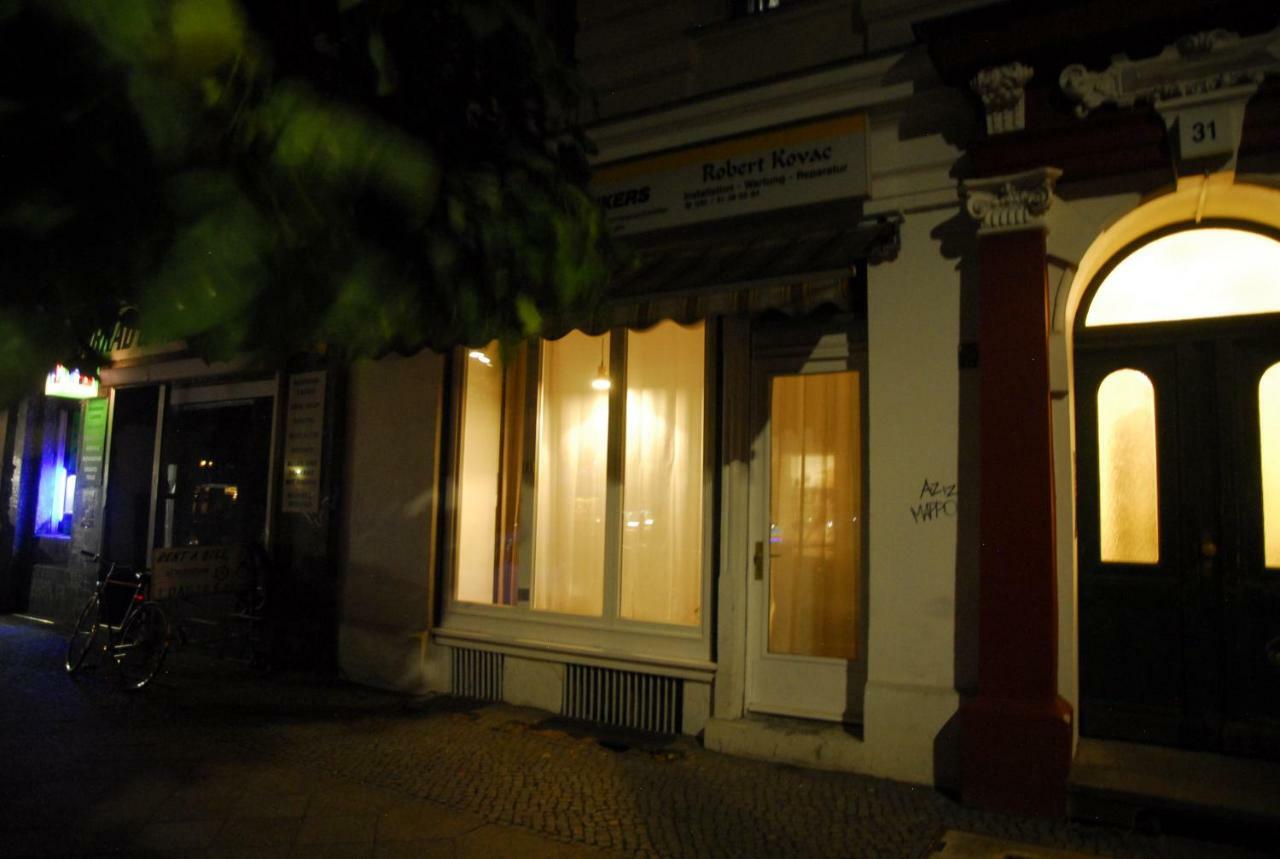 Ladenwohnung In Kreuzberg Mit Parkplatz In Einer Tiefgarage Apartment Berlin