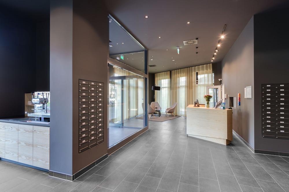 Smartments Business Karlshorst Aparthotel 3*