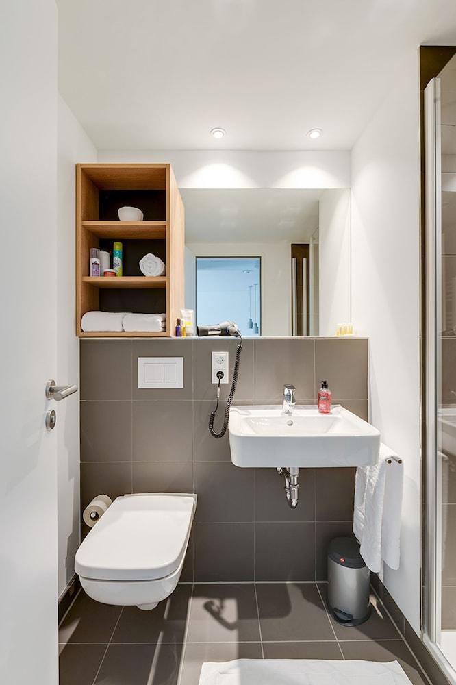 Smartments Business Karlshorst 3*