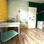 Gemuetliches Zimmer Bei Tina, Nahe Ber