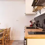 2 Bedroom In Great Location In Kreuzberg