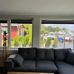Bungalow Direkt Am See - Toilette Und Dusche In Separatem Gebaeude