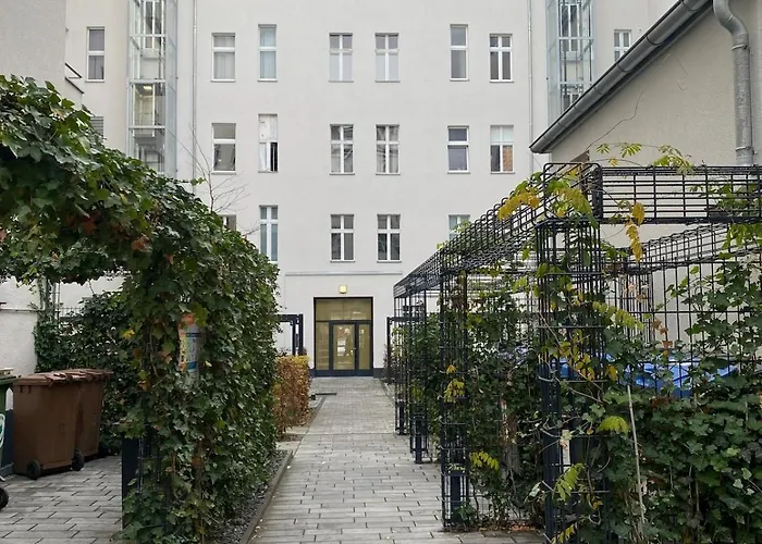 4 Rooms Apartment Kudamm Berlin City