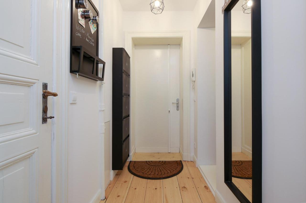 4 Personen Altbau Nahe Kurfuerstendamm - Romeo & Julia *
