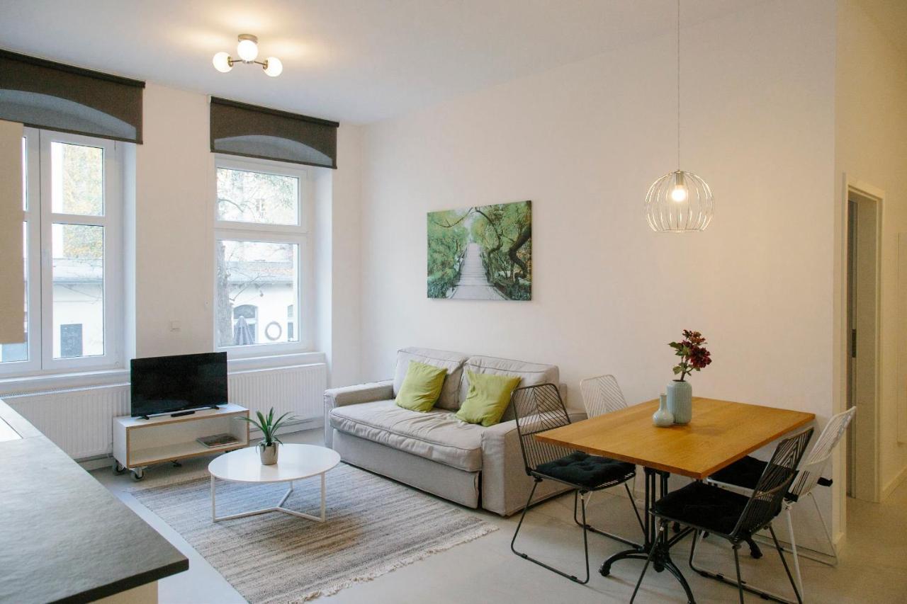 Madflats S-bahn Friedenau Apartment Berlin