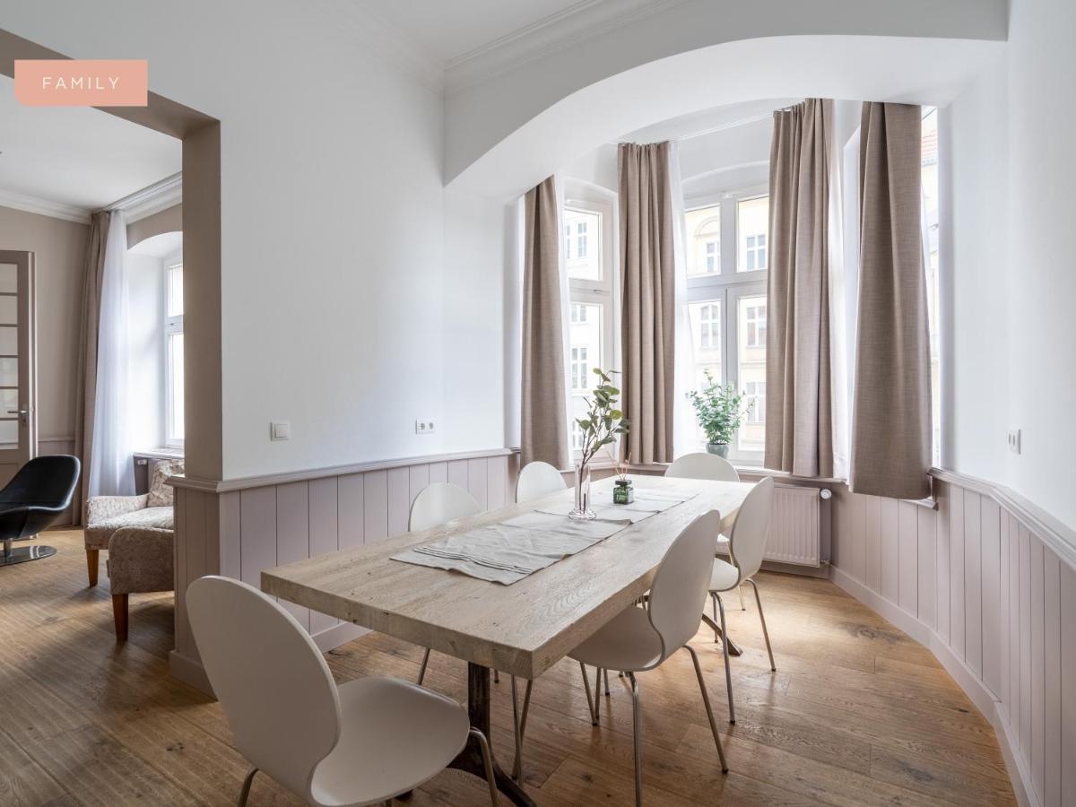 Schoenhouse Avenue - Digital Access *