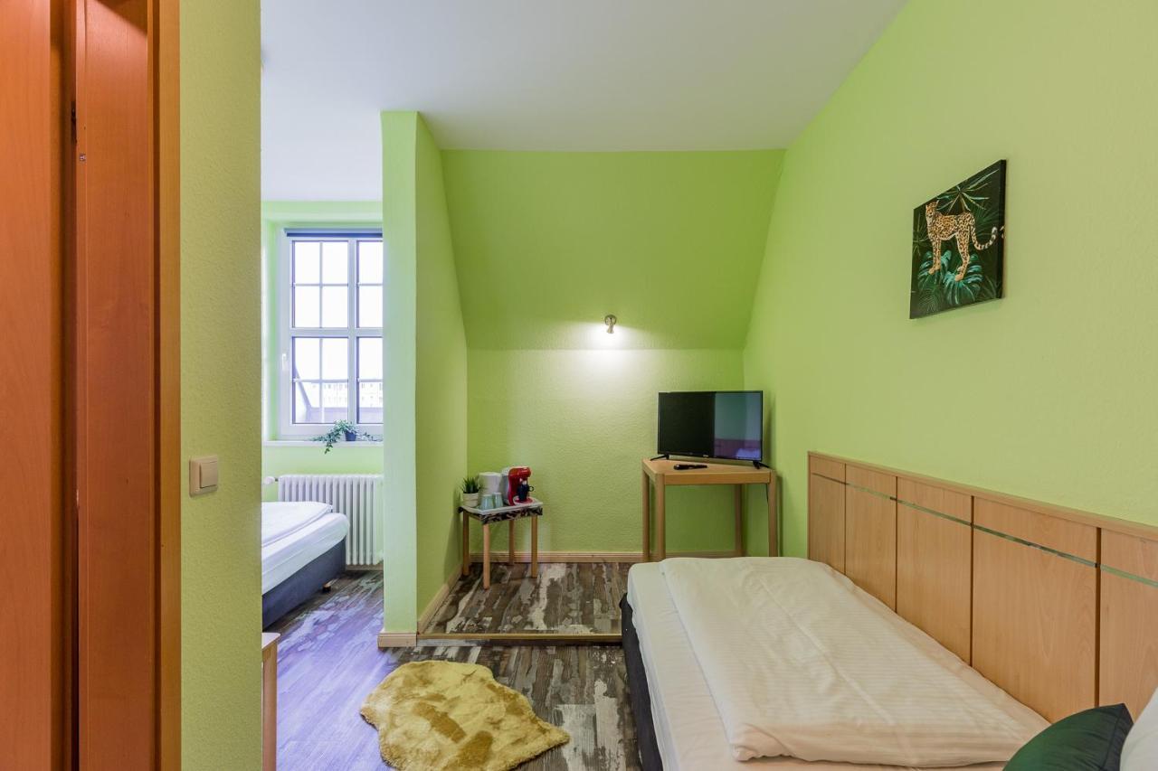 Alte Feuerwache Pensão 3*