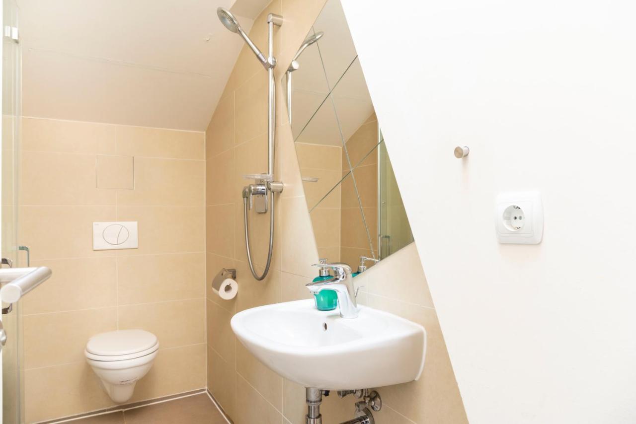 Apartment Rosenthaler Calling - Rooftop Apartment+a/c Berlin