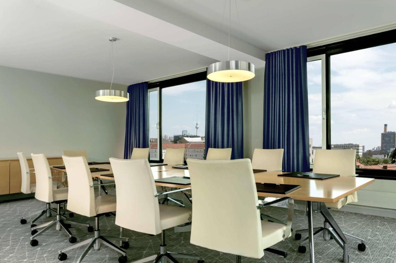 Sheraton Grand Esplanade Hotel 5*