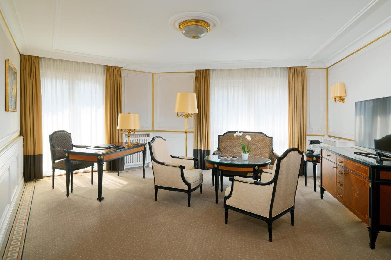 The Westin Grand Hotel