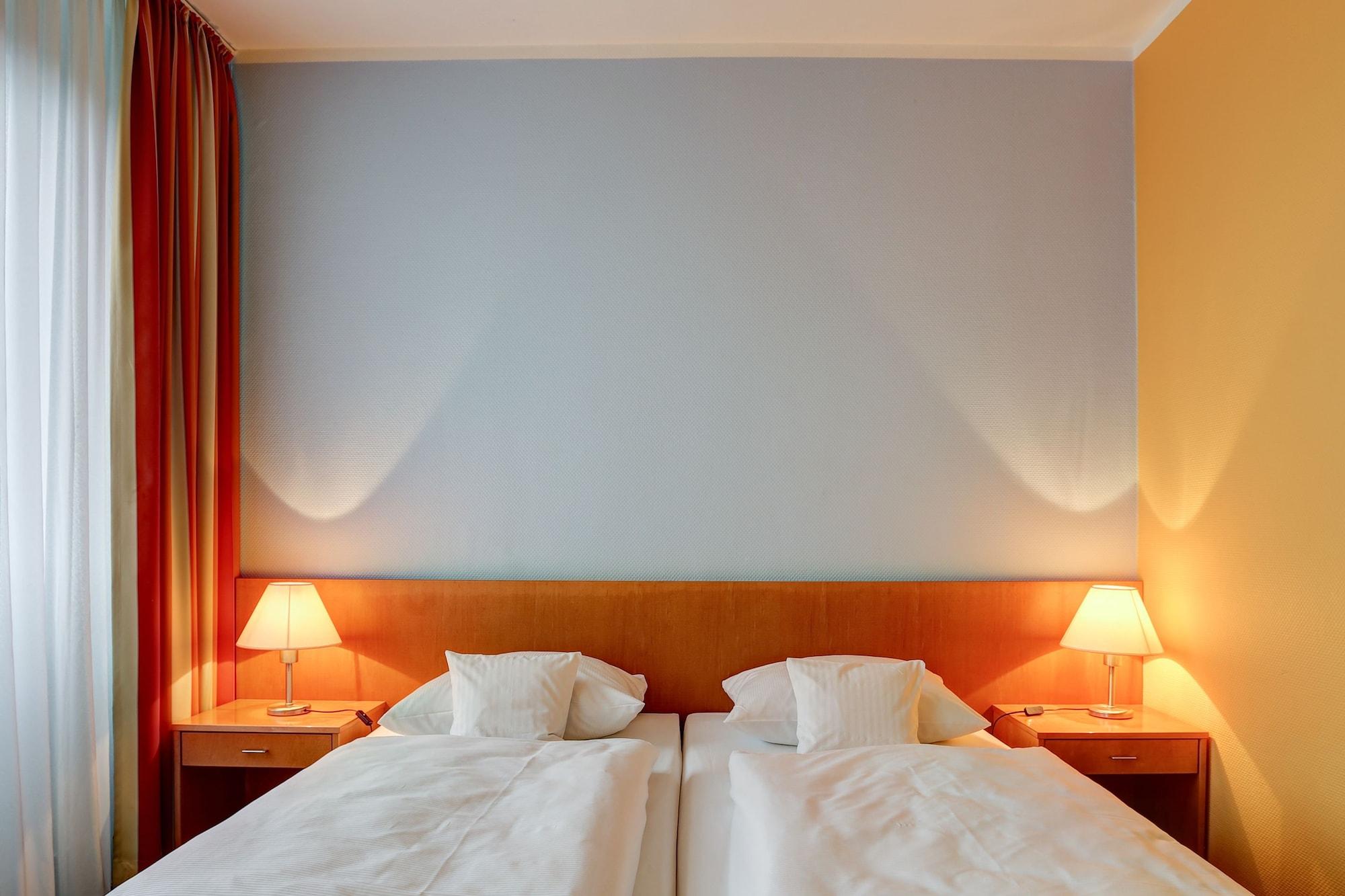 Centro Park Berlin-neukoelln Hotel 3*