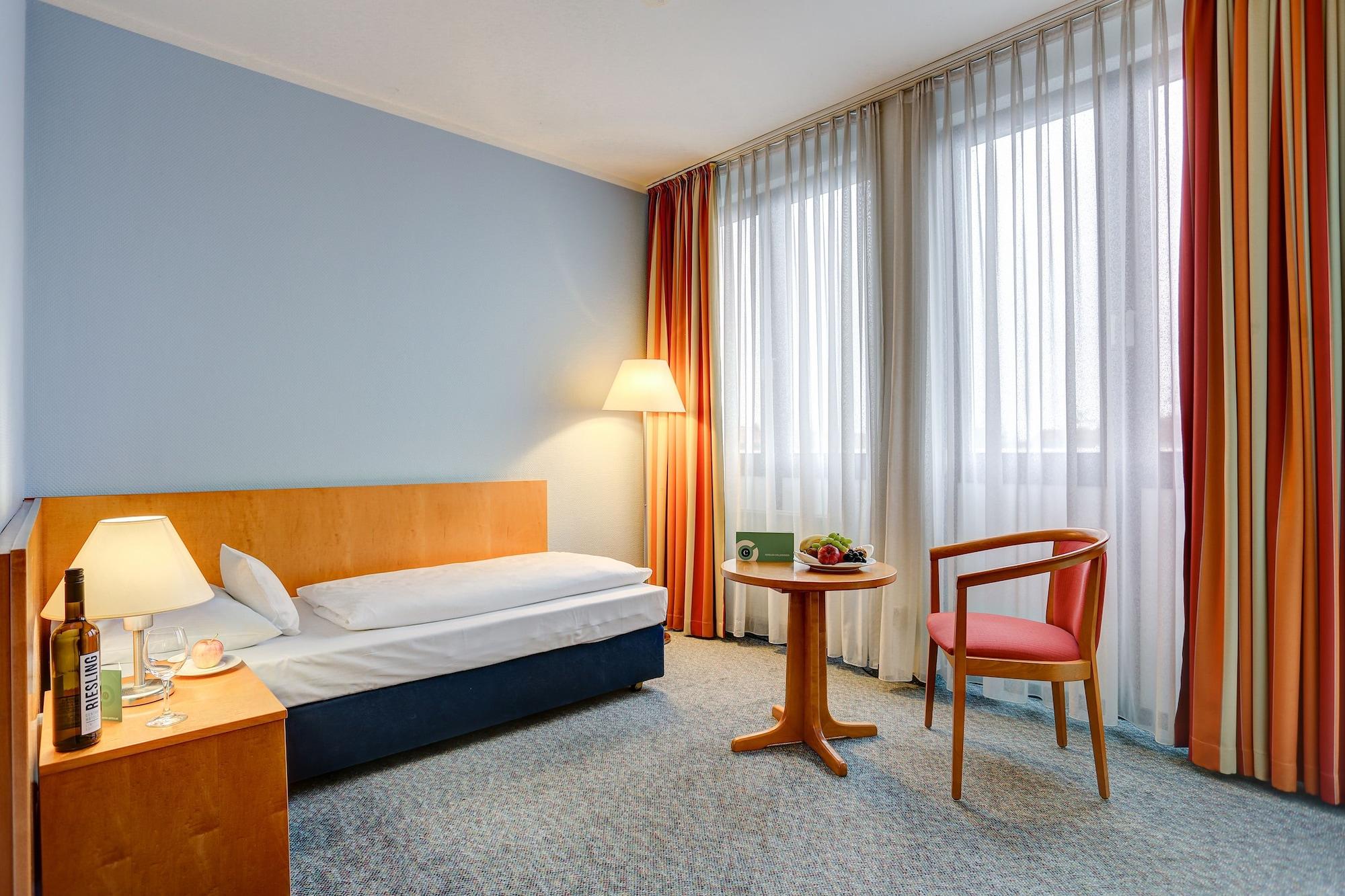 Hotel Centro Park Berlin-neukoelln 3*