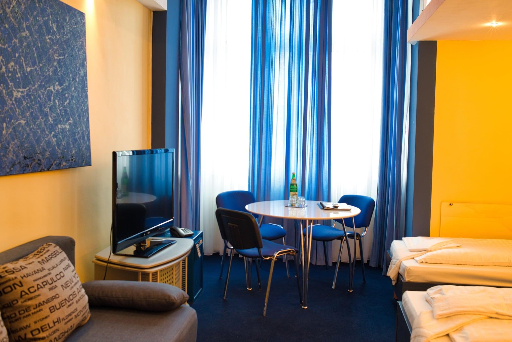 Art Charlottenburger Hof Hotel 3*