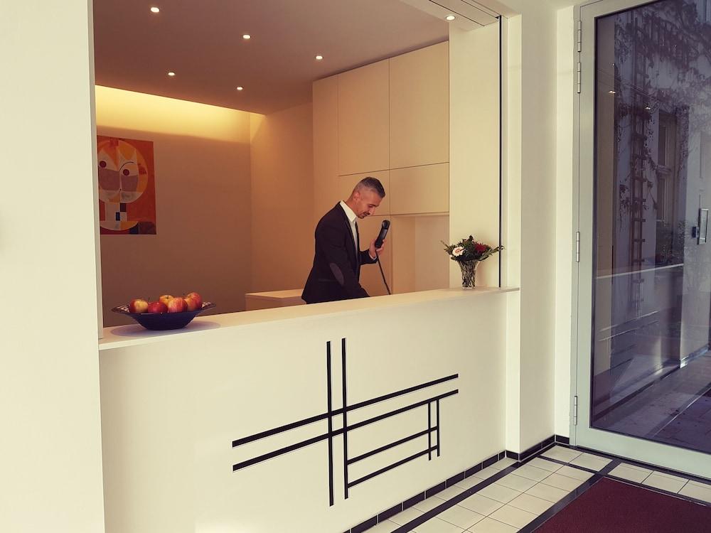 Art Charlottenburger Hof Hotel Berlim