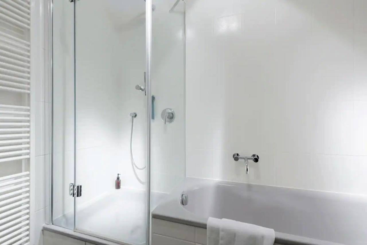 Apartment Luxury 2 Bedroom Apartment In The Heart Of Mitte, Berlin *