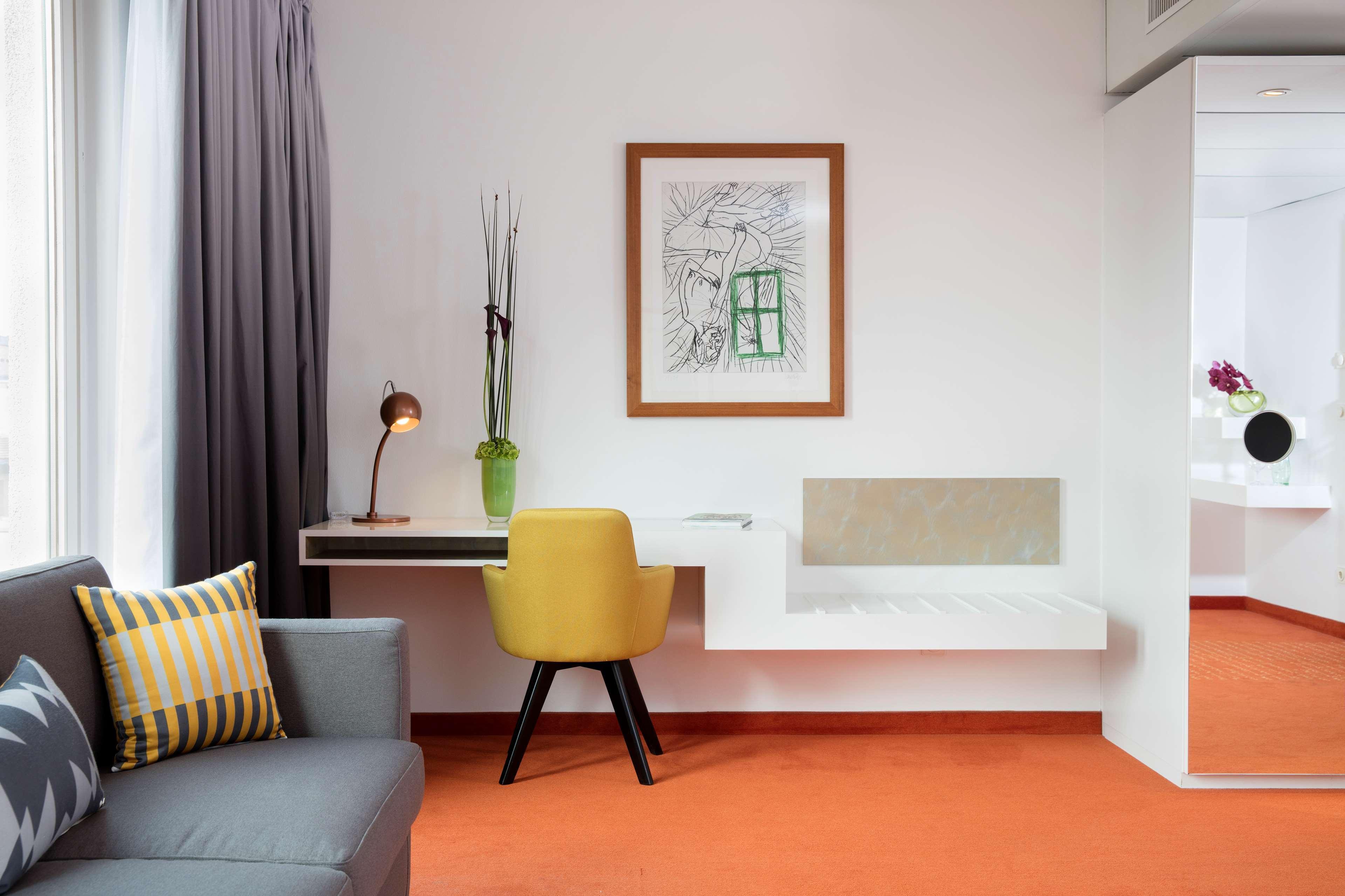 Art'otel Mitte 4*
