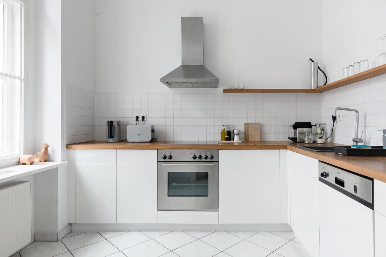 Luxury 2 Bedroom Apartment In The Heart Of Mitte, Berlin Apartment