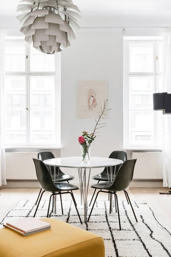Luxury 2 Bedroom Apartment In The Heart Of Mitte, Berlin