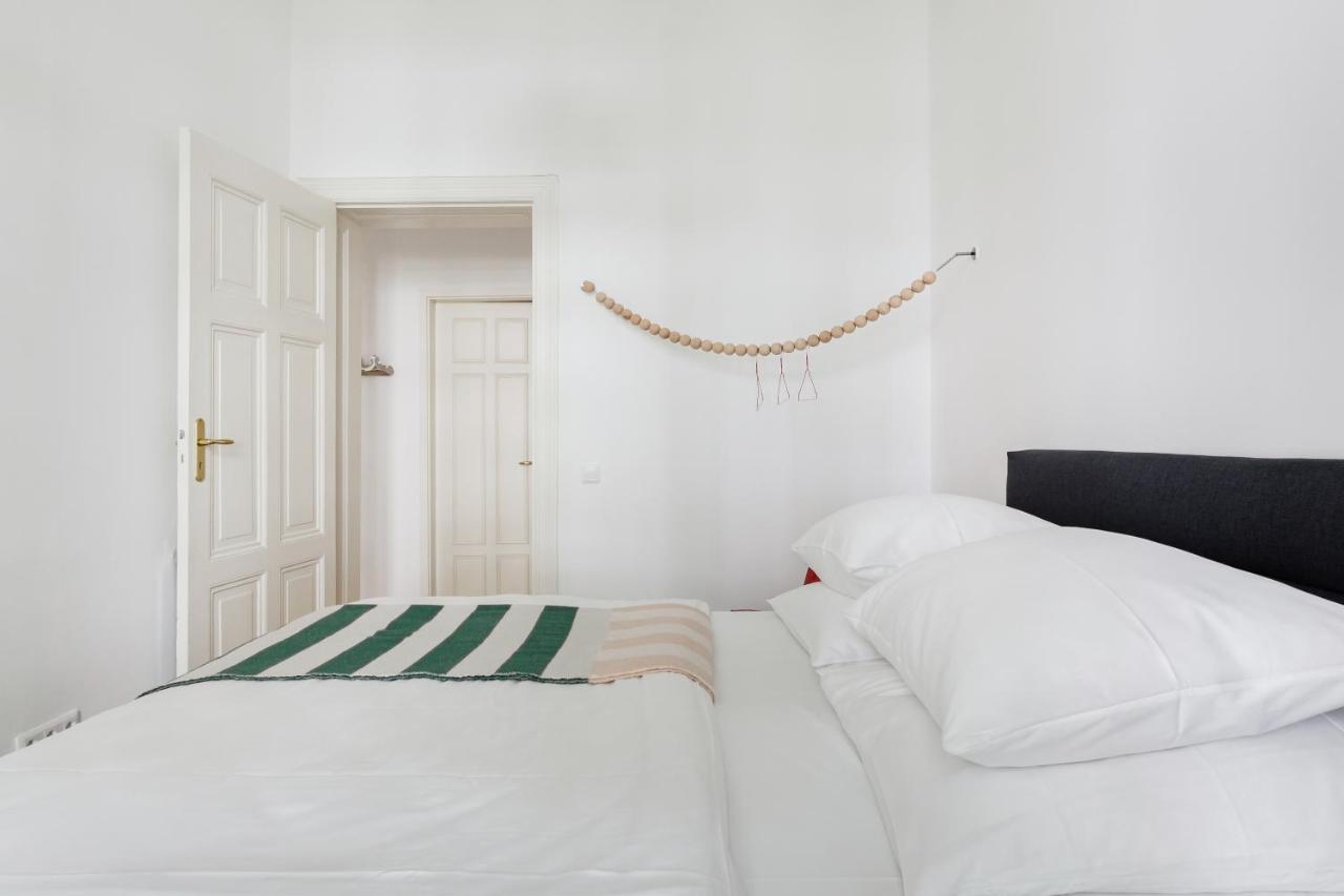 Apartment Luxury 2 Bedroom Apartment In The Heart Of Mitte, Berlin Berlin