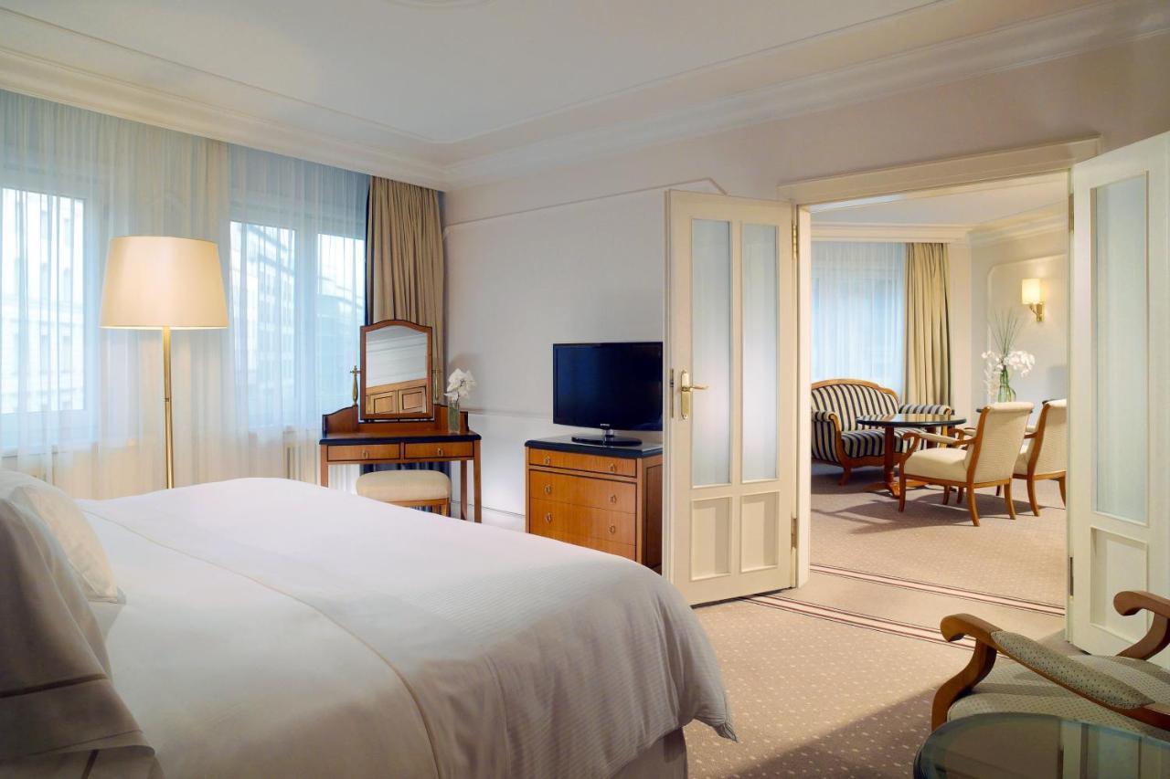 The Westin Grand Hotel 5*