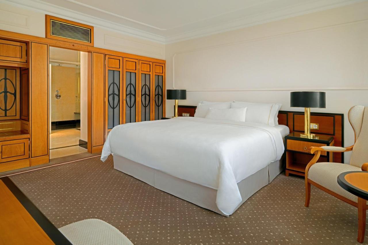 The Westin Grand Hotel