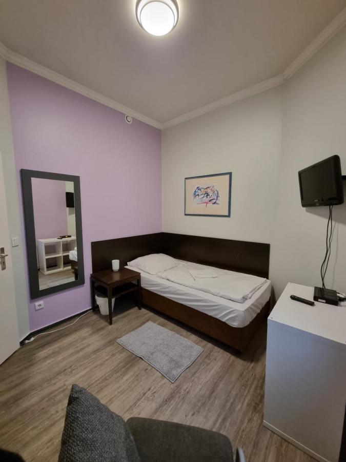 Albert Rooms Guest house *