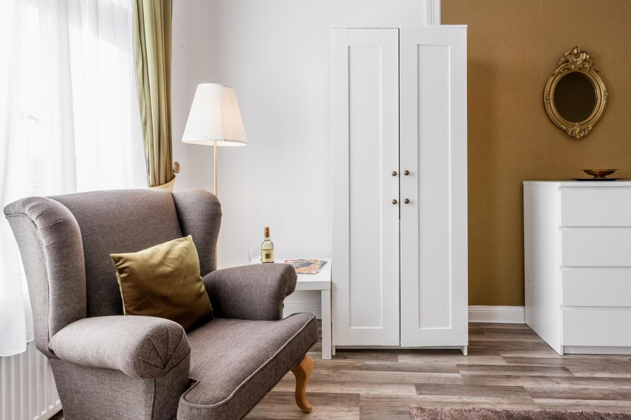 Dilo - Large For Groups & Families 160 Sqm *