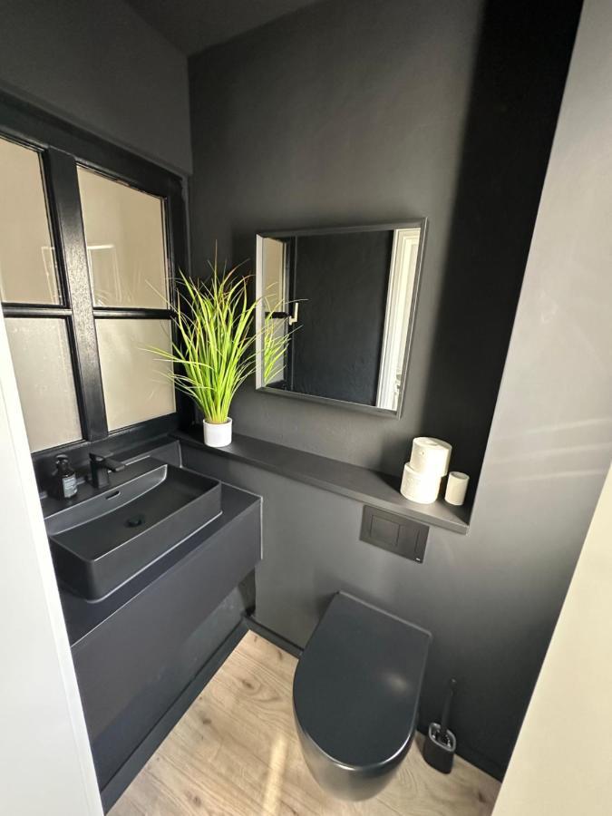 Remise Berlin-grünau: Cozy Retreat For 6 Near Müggelsee